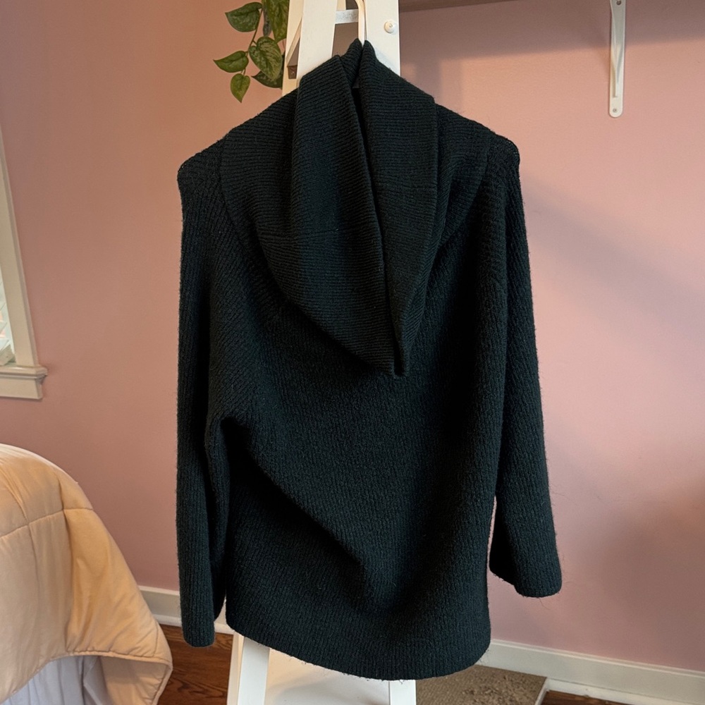 Cozy Black Hooded Sweater